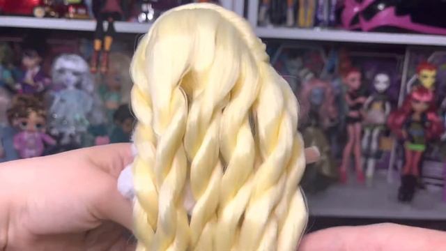 Mermaze Mermaidz Winter Waves Gwen Unboxing/Review смотреть онлайн