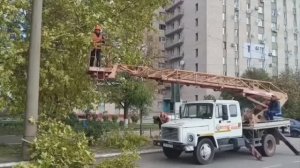 Благоустройство территорий города Днепрорудный на улицах Шахтерская, 2 и Энтузиастов, 15, 17.