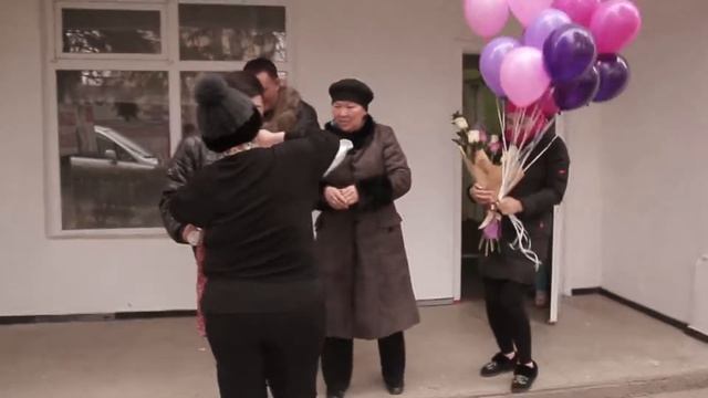 Самая красивая выписка из роддома в Бишкеке! смотреть онлайн