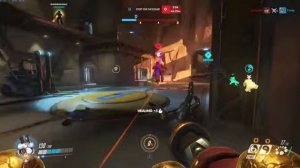 ШОК школьница отсосала у всей школы