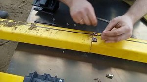 Монтаж троллейного шинопровода.