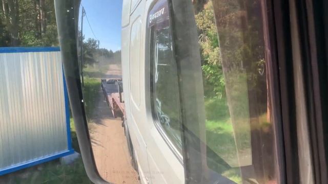 Один день из жизни водителя большегруза | ранний подъем, застрял в деревне, отменились перевозки смотреть онлайн