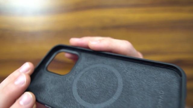 Nomad Modern Leather Case for iPhone 13 Pro Max смотреть онлайн