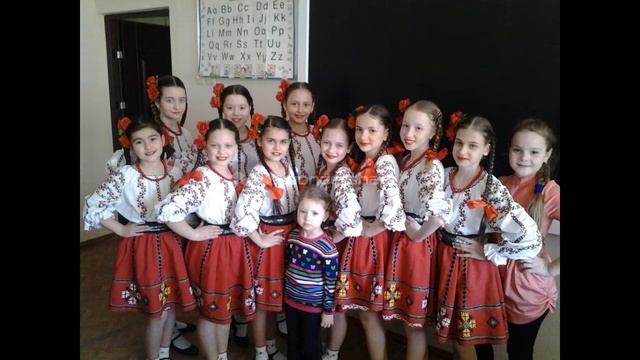 Alexandrina-Hai la hora din Moldova! смотреть онлайн