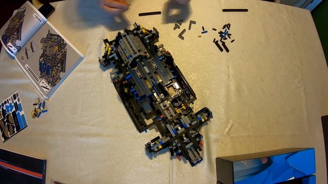 LEGO 42083 Bugatti Chiron - Kutu Açılımı ve Yapımı смотреть онлайн