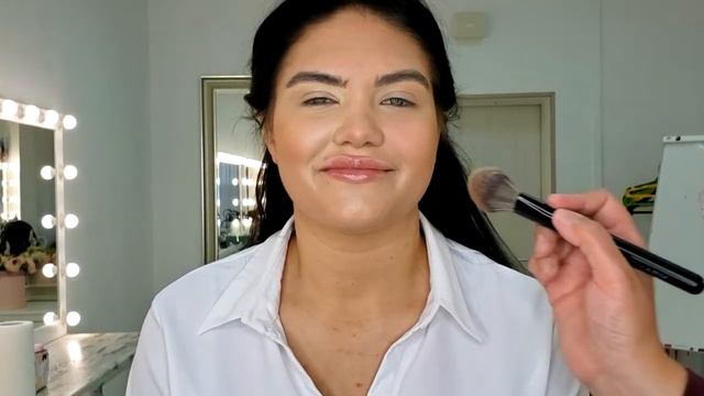 Макияж красные губы+стрелки...пошаговый урок смотреть онлайн