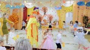 Игра "ЛИСТОЧКИ САМОЛЁТИКИ"