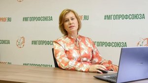 В каких случаях работодатель обязан отстранить работника от работы
