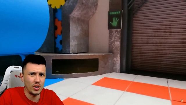 ХОМЯК ПОЙМАЛ МАЛЫША ДЛИННЫЕ НОГИ В ДРОБИЛКЕ в Поппи Плейтайм 2 смотреть онлайн