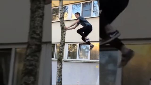 ЛУЧШИЕ САЛЬТО И ТРЮКИ от Dima hom / Паркур и фриран #shorts