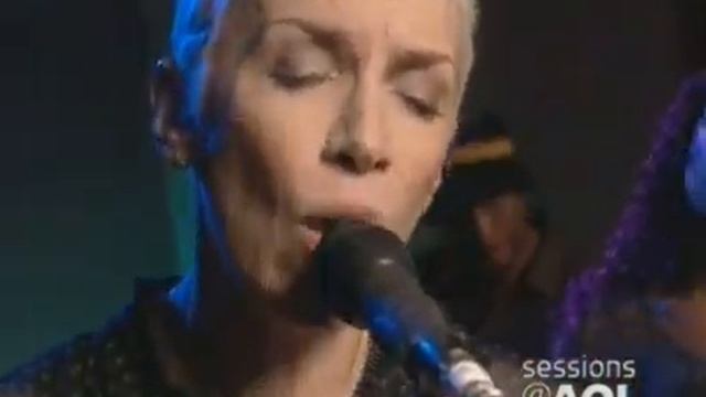 Annie Lennox - A Thousand Beautiful Things смотреть онлайн