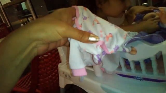 Открываем куклу c кроваткой, пижамкой//Unboxing doll // Toys for kids смотреть онлайн