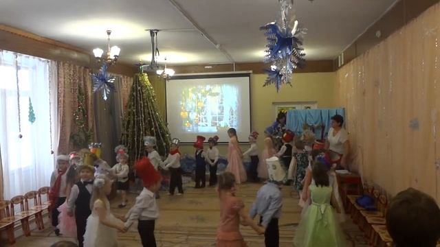 Хоровод Сани с бубенцами