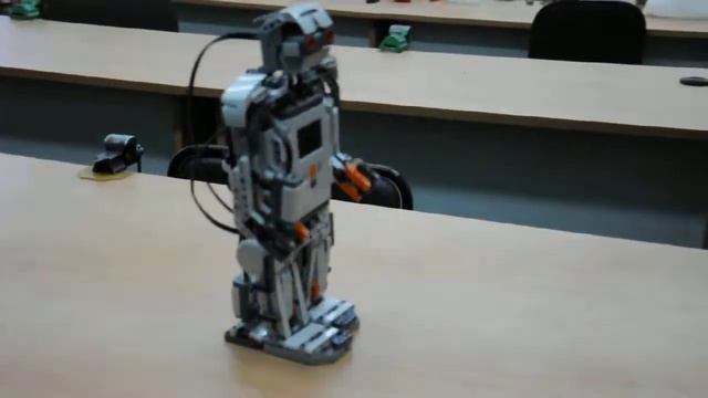 Робот ЛЕГО смотреть онлайн