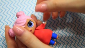 ДВЕ СЕМЕЙКИ Зимние Соревнования КУКЛЫ ЛОЛ Сюрприз Мультик LOL Families Surprise Dolls