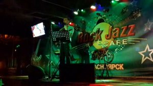 В осеннем парке - О. Митяев