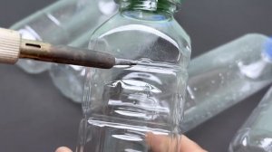 Y2mate.mx-28 Useful Plastic Bottle Hacks That You MUST to Try _ Tips Secret