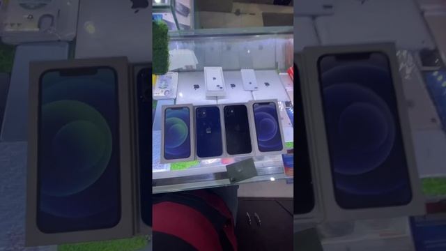 Iphone 12 (64) VS iphone 12 (128) same price pr milega #unboxing #viral