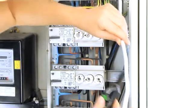 Haupa: Cable stripping knive with hook blade смотреть онлайн