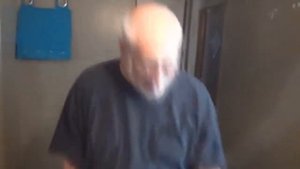 Сын пришел к ЗЛОМУ ДЕДУ , а у него пропала ДЫНЯ