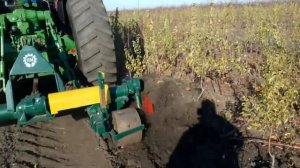 Самодельный плуг для выкопки саженцев.  Питомник