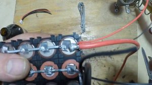 делаем скоростной прикормочный кораблик часть 8 самодельный аккум 3S на 12 А