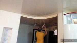 Как слить воду с натяжного потолка самому.