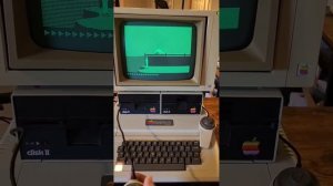 Apple 2 Plus | Karateka Gameplay | Old Apple Computer In 1979 - 1982