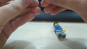 Новый протез руки для человечка из Лего.