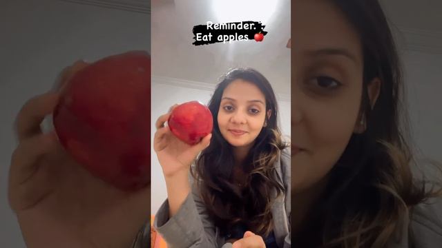 An Apple a day keeps doctor away #funny #funnyvideo #apple