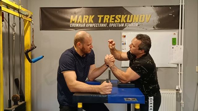 Битва рычагов в армрестлинге