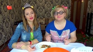 БОГАТАЯ vs БЕДНАЯ Откуси Лизни или Ничего ЧЕЛЛЕНДЖ  от НЮСЯ ТV