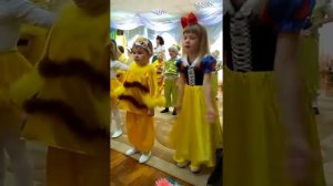 Целовака, прижимака и люблюка ты моя!