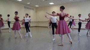 МГАХ. "Вальс-гавот" ИБТ (2024) Педагог - Северцева М.О., доцент, засл.работниК культуры РФ.