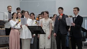 Промчались года, безвозвратно ушли.