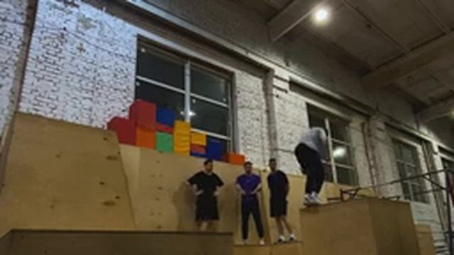 Научился Двойной лач гейнер / Паркур челендж с Колей и Полянским  - Паркур влог