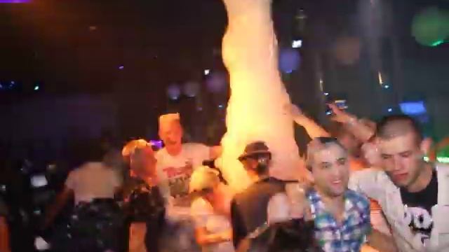 Пенная Вечерина.Пенная Вечеринка.Клуб "Сфера". 17 ИЮНЯ смотреть онлайн