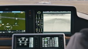 iPhone в мире частной авиации: Cirrus SR22 G7