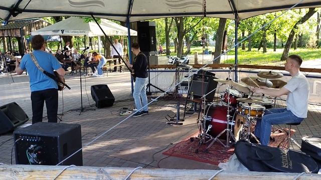 Hell's Kitchen / Lines In The Sand (Dream Theater Cover) смотреть онлайн