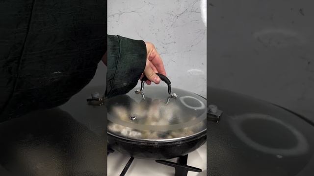 Мамин рецепт #футблогер #фастфуд #кулинария #кухня #готовимдома #вкусно #рецепты #еда#завтрак#short