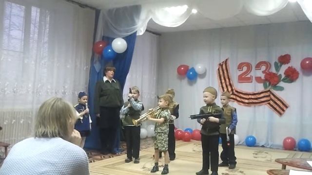 старшая группа МБДОУ 36 Кинешма Песня о маленьком трубаче смотреть онлайн