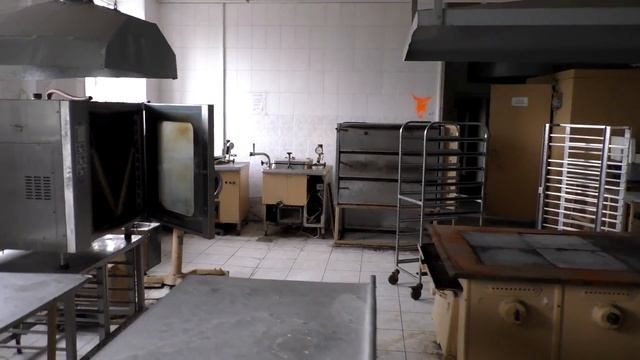 Заброшенная столовая бетонного завода (ЖБИ) / Пищевой комбинат