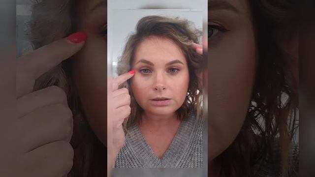 Стайлинг для бровей. Гели, туши. В чем разница и кому какой нужен смотреть онлайн