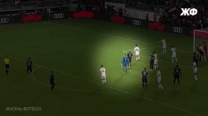 [Перезалив видео с ютуба Жизнь футбол] "ЧТО Я СЕЙЧАС УВИЛЕЛ!? " моменты в футболе