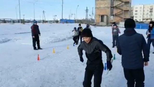 "Денсаулық-зор байлық"атты қысқы спорттық эстафеталық ойындар смотреть онлайн