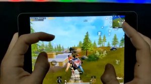 ipad mini 5 😱 60  FPS ! HANDCAM 4 Finger + Gyroscope 😍 ipad mini 5 pubg Test 2024