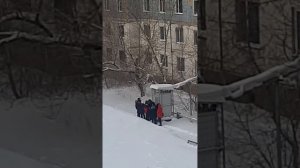 Школьники курят