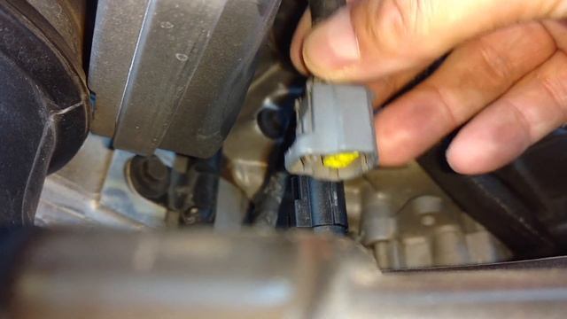 How To: Replace 2011+ WK2 5.7 IAT Sensor (Intake Air Temperature Sensor) Grand Cherokee смотреть онлайн