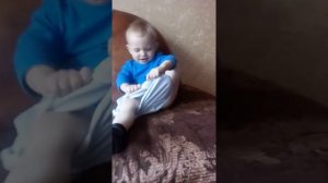 Учимся одевать штанишки