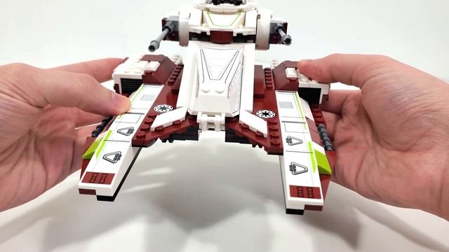 LEGO Star Wars Review: 75342 Republic Fighter Tank (2022 Set) Purple Clones! смотреть онлайн